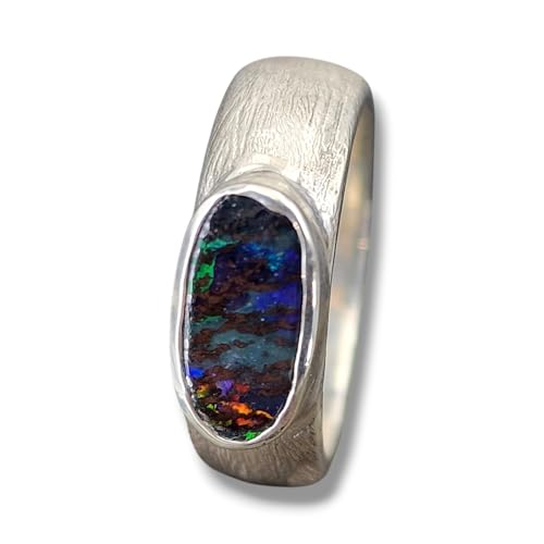 LeoLars-PABE Sehr dunkler Boulder Opal Design Ring aus 925er Silber, Oberfläche schraffiert, Opal mehrfarbiges Opalfeuer, Hologramm Effekt, Ringgröße: 56 (18), Unikat, Handarbeit