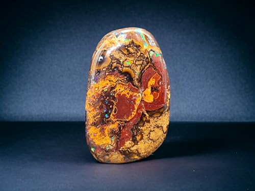 LeoLars-PABE Wunderbarer Boulder Opal gebohrt mit 60cm Lederband, tolles Muster und grünes Opalfeuer, Opal 33x20,5x8,3mm, Unikat, Handgeschliffen