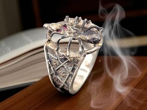 LeoLars-PABE Spinnen Design Ring aus 925er Silber, Gr.59 (18,7), mit blutrotem Rubin, geschwärzt, mystisch, Spinne mit Beute, Unisex, Spinnennetz Struktur, Unikat, Handarbeit