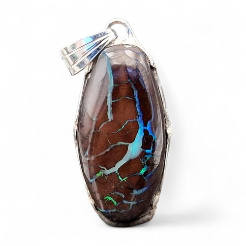 LeoLars-PABE Boulder Opal Anhänger aus 925er Silber, Opal mit Opaladern und grünem Opalfeuer, aufgeriebene Krappenfassung, Unikat, Handarbeit, Unisex