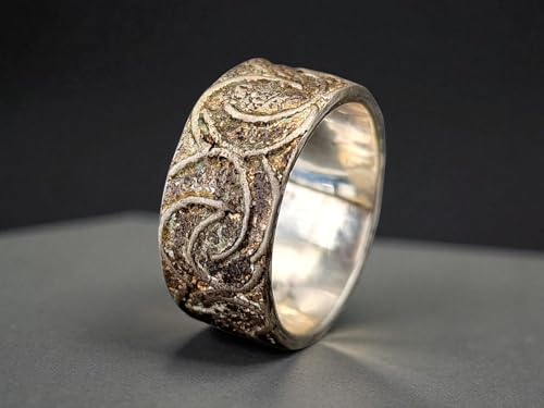 LeoLars-PABE Auf alt gemachter Struktur Ring aus 925er Silber, Gr. 56 (18), teileloxiert, teilgeschwärzt, halbkreis Struktur, Unikat, Handarbeit, Vintage Stil