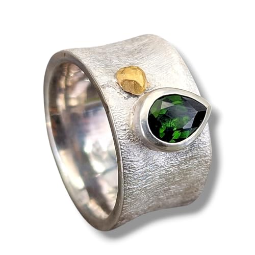 LeoLars-PABE dunkelgrüner Turmalin Tropfen Design Ring aus 925er Silber mit einem Feingold Nugget, quer schraffierte Oberfläche, bombiert, sehr massiv, Größe: 56 (18), Unikat, Handarbeit