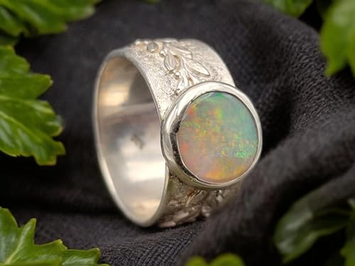 LeoLars-PABE Lightning Ridge Opal Ring, Gr. 63 (20) aus 925er Silber,Opal- pastellfarbenes Opalfeuer. D-10,3mm, Ring mit Muster und Ranke, Unikat, Handarbeit, Ring 26,1x23,9x 12,5