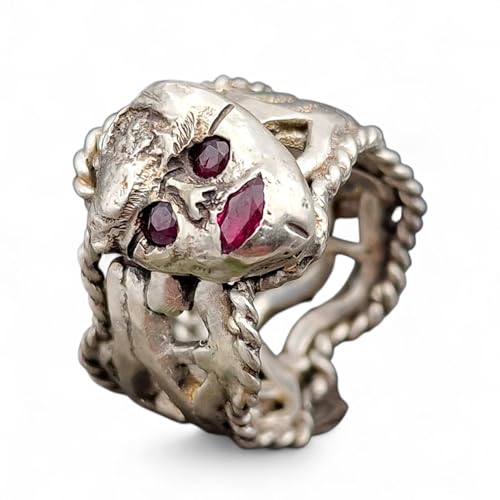 LeoLars-PABE Lady in Red mit Sonnenbrille Design Ring Gr. 57 (18,3) aus 925er Silber, verspielt, verschnörkelt, skurril, mit 3 Rubinen, Unikat, Handarbeit