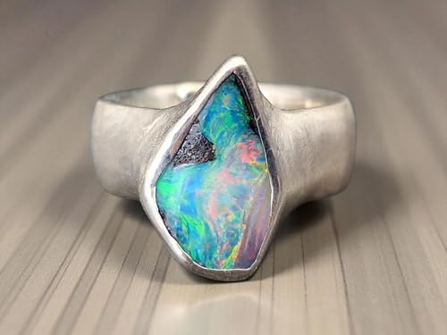 LeoLars-PABE Boulder Opal Design Ring aus 925er Silber, mit brillianter Multicolor Chrystal Opalschicht und Opalfeuer, Seidenmatt, Unikat, Handarbeit, Gr. 54 (17,2)