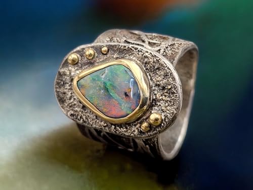 LeoLars-PABE Lightning Ridge Opal Design Ring, Gr. 58 (18,5) aus 925er Silber, Opal Multicolor 12,8x9,2mm mit 585er Goldfassung und Goldelementen, breit, verspielt, organisch, Unikat, Handarbeit