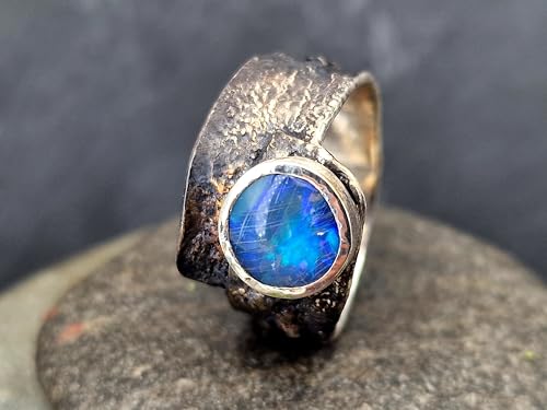 herrlicher Lightning Ridge Opal Design Ring, Gr. 64 (20,5), aus 925er Silber, teilgeschwärzt mit dezenten Goldakzenten, blaugrünes Farbspiel mit Gipsnadeln im Stein, Unikat, Handarbeit, Unisex