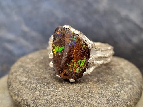 LeoLars-PABE Multicolor Boulder Opal Design Ring, Gr. 63 (20), aus 925er Silber, Organisch fließend mit angepasster aufgeriebener Krappenfassung, Opal 16,5x13mm, Unikat, Handarbeit