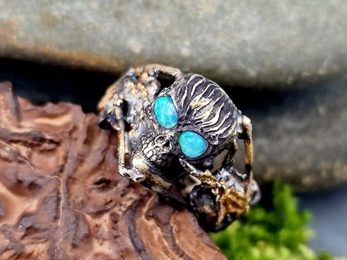 Kunstvoller hochwertiger Biker-Skull Ring in Bicolor mit 2 Lightning Ridge Opalen in grün-blau, Gr.59 (19), aus 925er Silber geschwärzt und Feingold Elementen, Kunstwerk, Totenschädel, Schädel, Unikat