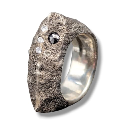 LeoLars-PABE Diamant Dandguss Design Ring aus 925er Silber, grobe steinartige Sandguss Oberfläche, teilgeschwärzt, ein schwarzer Diamant, und 3 weiße Diamanten, Unikat, Handarbeit, Größe 59 (18,7)