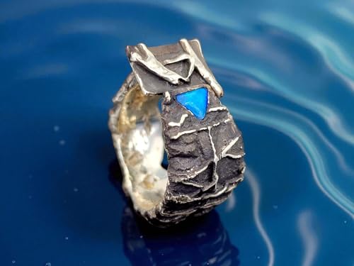 LeoLars-PABE Rustikaler, teilgeschwärzter Design Ring aus 925er Silber mit intensivem brilliantem Opalfeuer in grün und blau, Lightning Ridge Opal, Gr. 59-60 (19), Unikat, Handarbeit, Unisex