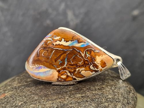 LeoLars-PABE Boulder Opal Anhänger aus 925er Silber mit tollem Muster und partiellem grün-blauem Opalfeuer, Unikat, Handarbeit, Unisex