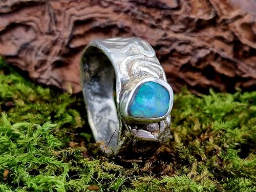 LeoLars-PABE Design Ring aus 925er Silber mit Lightning Ridge Opal, Gr. 60-61 (19,3), Opalfeuer in tollem grün und blau, rustikal, verspielt, Unikat, Handarbeit