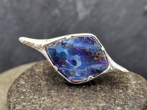 LeoLars-PABE Design Anhänger mit Boulder Opal aus 925er Silber, Picture Stone, Blick ins Universum mit schwarzem Loch, partielles buntes Opalfeuer, Unikat, Handarbeit, Unisex