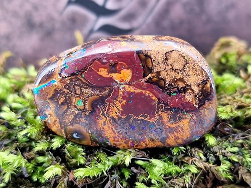 LeoLars-PABE Wunderbarer Boulder Opal gebohrt mit 60cm Lederband, tolles Muster und grünes Opalfeuer, Opal 33x20,5x8,3mm, Unikat, Handgeschliffen