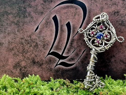 LeoLars-PABE magisch mystischer Design Anhänger aus 925er Silber mit blauem Saphir und vier Granaten, verspielt, zauberhaft, Unikat, Handarbeit