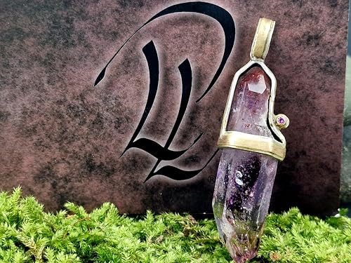 LeoLars-PABE Wundervoller Bicolor Design Anhänger aus 925er Silber und 585er Gelbgoldnmit einer Kristallstufe aus Amethyst und Hämatit Kristall, 1 pinkfarbener Labgrown Diamant, Unikat, Handarbeit