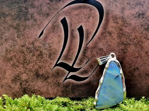 LeoLars-PABE Boulder Opal Design Anhänger aus 925ere Silber, Spezialfassung individuell, Opal mit gemeiner Opalschicht und partiellem Opalfeuer in grün und blau, Unikat, Handarbeit, Unisex