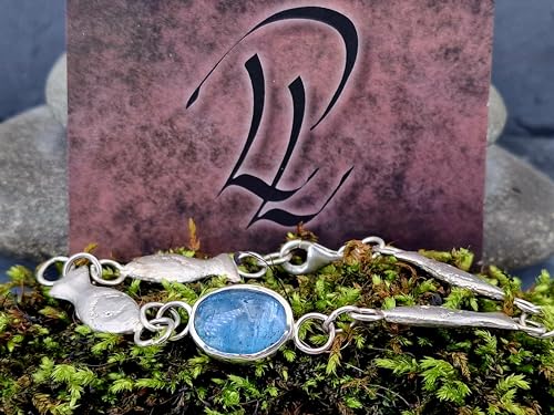 LeoLars-PABE Aquamarin Fisch Design Armband aus 925er Silber, dunkelblauer Aquamarin Cabochon, vier Sandguss Fische, 20cm lang, Unikat, Handarbeit