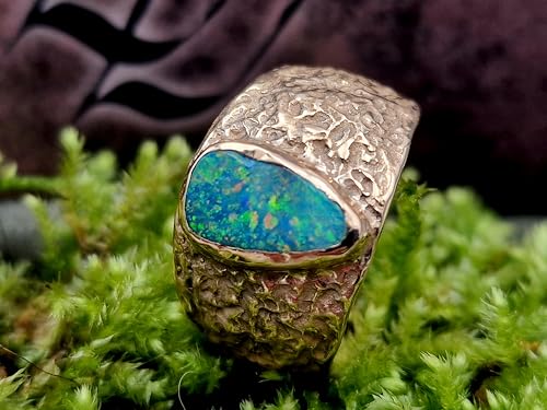 Wunderschöner Lightning Ridge Opal Design Ring aus 585er Gelbgold mit herrlicher Oberflächen Struktur, Gr. 58-59 (18,5), Opal - intensiv Multicolor Opalfeuer, 12x6,8mm, Unikat, Handarbeit