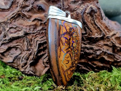 LeoLars-PABE Schlichter Boulder Opal Anhänger aus 925er Silber, mit tollem Muster und partiellem Opalfeuer in lila und grün, Unikat, Handarbeit, Unisex