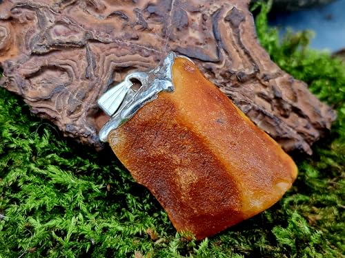 LeoLars-PABE Natürlicher Nordsee Bernstein Design Anhänger aus 925er Silber, Stein unbearbeitet, Opak, gelb-orange-braun, 37,5mm x 26mm, Unikat, Unisex, Handarbeit