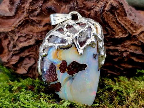 LeoLars-PABE Design Boulder Opal Anhänger aus 925er Silber, organische Gitter Struktur, gemeine weiße Opalschicht mit pastellfarbenem Multicolor Opalfeuer, Unikat, Unisex, Handarbeit