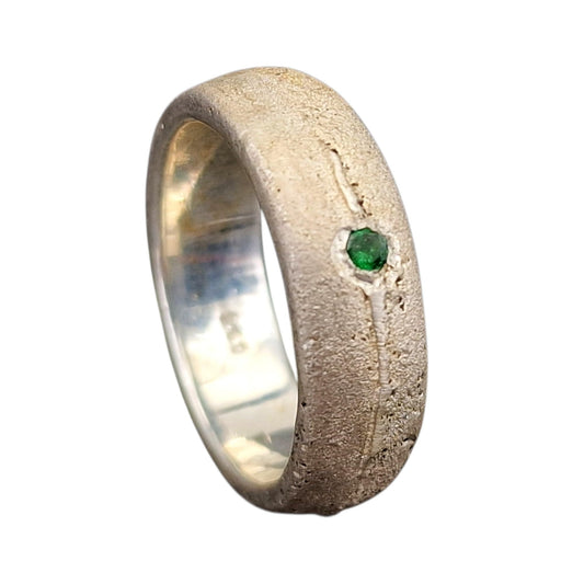 LeoLars-PABE herrlicher grüner Tsavorit Sandguss Design Ring, Nr.162, aus 925er Silber, Gr.56(18), Sandguss typische Oberfläche, Unikat, Handarbeit