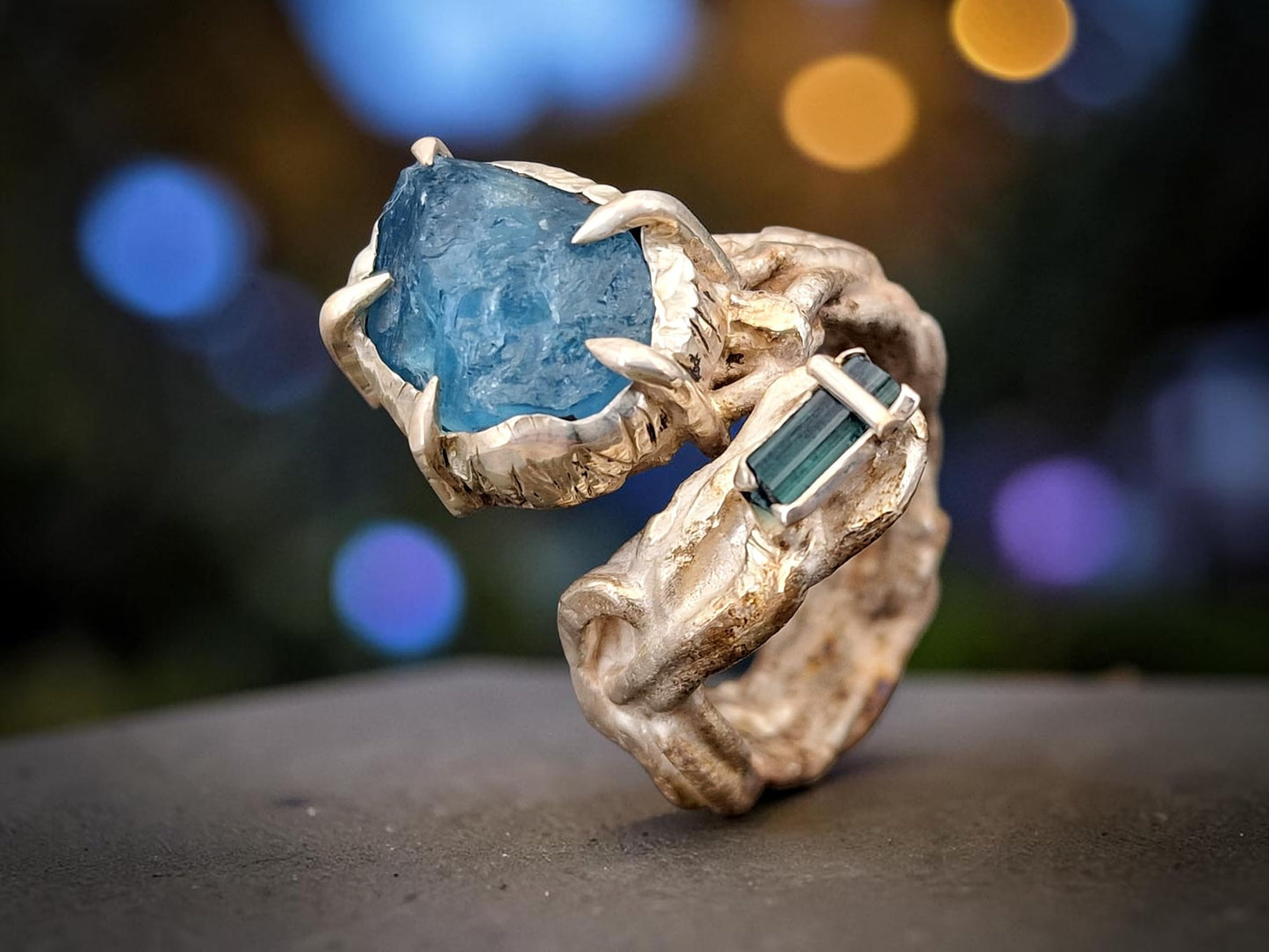 LeoLars-PABE Broken Design Ring aus 925er Silber, Gr. 60 (19,2) Aquamarin Kristall und Indigolith Rohstein, organisch, natürlich, Unikat, Handarbeit