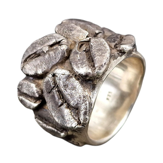 LeoLars-PABE Kaffeebohnen Design Ring aus 925er Silber, Gr.58 (18,5), teilgeschwärzt, echte abgeformte Kaffeebohnen, Kaffeeliebhaber, Kaffee, Unikat, Handarbeit, massiv