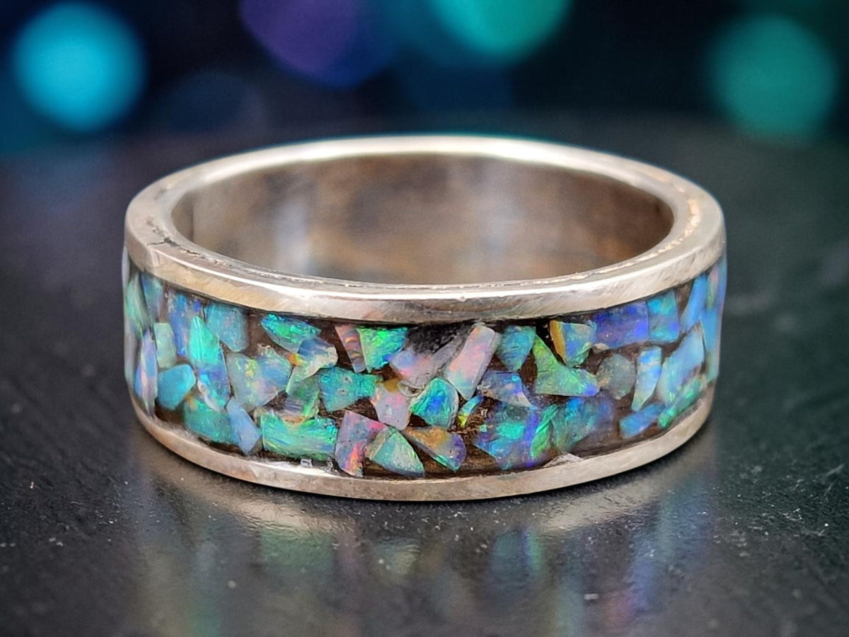 LeoLars-PABE Lightning Ridge Opal Chips Design Ring, Herrenring, Gr.71 (22,7), 925er Silber, Opalfeuer in Multicolor, 360 Grad in Kunstharz eingegossen, Unikat, Handarbeit, Nr. 1