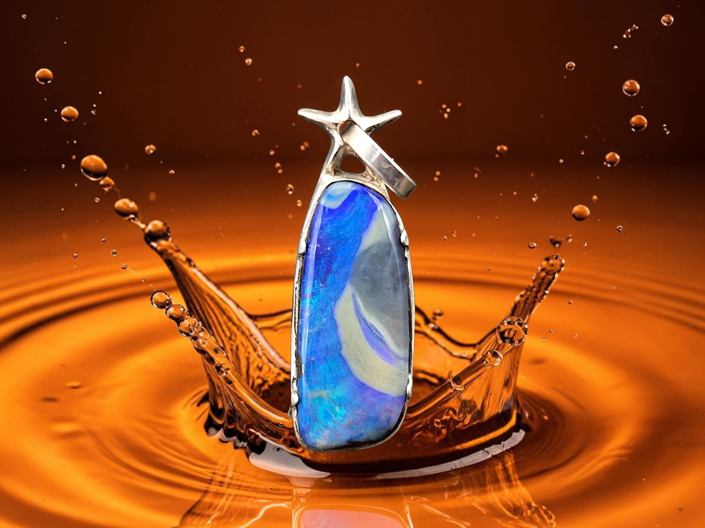 LeoLars-PABE Boulder Opal Design Anhänger aus 925er Silber mit Seestern, maritimer Picture Stone mit blau-grünem Opalfeuer, Atoll, Unikat, Handarbeit, Unisex