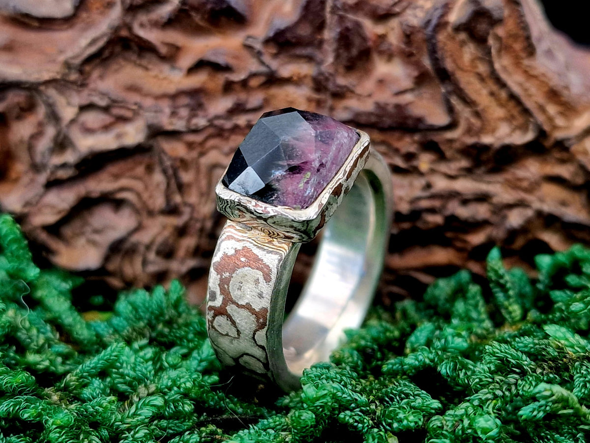 LeoLars-PABE Zweifarbiger Turmalin Design Ring aus MokumeGane, 925er Silber-Kupfer, Gr. 56 (16,7), Dunkelgrün bis Rosa frei facettiert, Unikat, Handarbeit