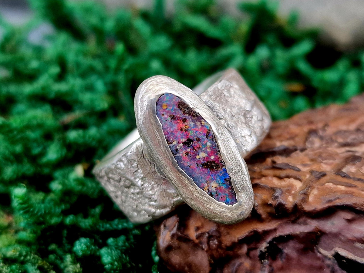 LeoLars-PABE Boulder Opal Design Ring aus 925er Silber, Gr.52 (16,6), kräftiges mehrfarbiges Opalfeuer, Ringschiene massiv mit Stein Struktur, Unikat, Handarbeit