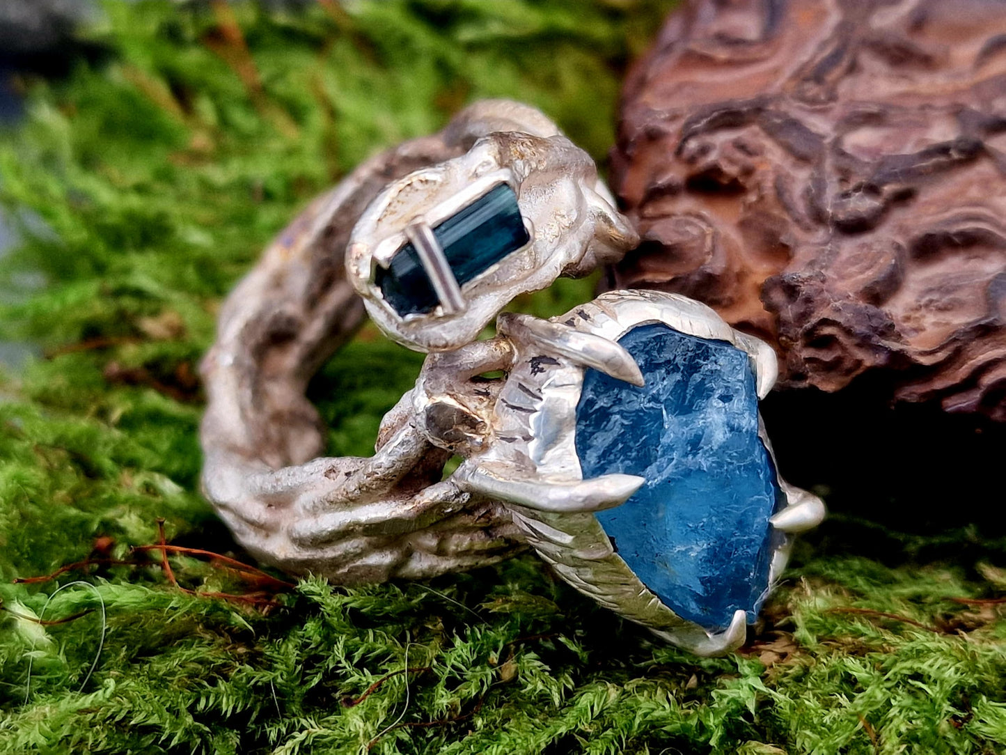 LeoLars-PABE Broken Design Ring aus 925er Silber, Gr. 60 (19,2) Aquamarin Kristall und Indigolith Rohstein, organisch, natürlich, Unikat, Handarbeit