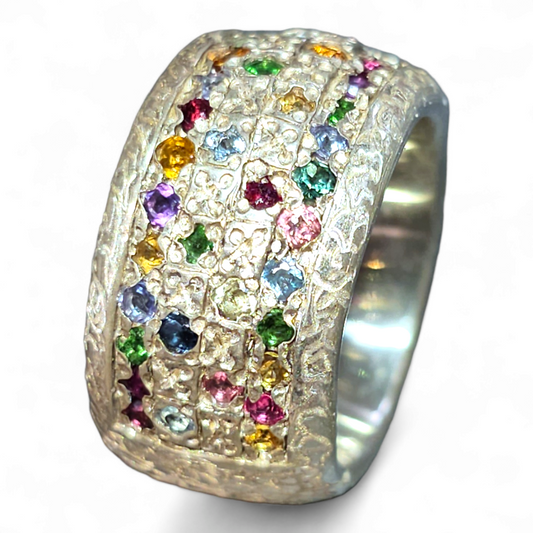 LeoLars-PABE Frühlingsblumen Design Ring, Gr. 56, aus 925er Silber mit verschiedenen echten Edelsteinen, eismattiert, massiv, Unikat, Handarbeit