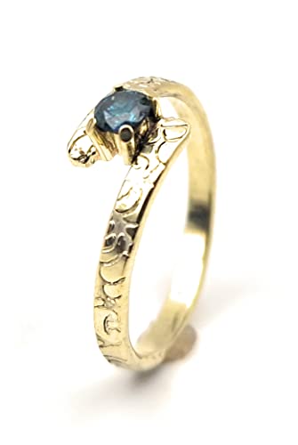 LeoLars-PABE Design Ring, Gr. 59, aus 585er Gelbgold mit 0.25 ct. blauen Diamanten und geprägter Oberfläche, Unikat, Handarbeit
