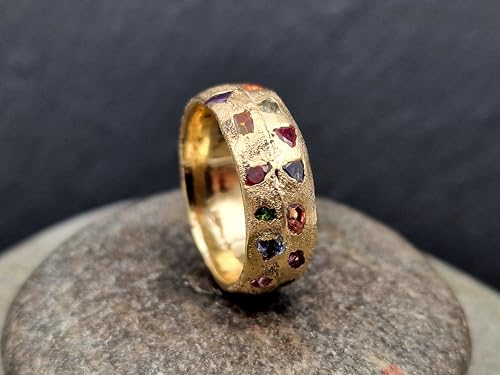 LeoLars-PABE Hochwertiger Sandguss Design Ring, Gr. 56 (17,8), aus 585er Gelbgold mit echten verschiedenen eingegossenen Edelsteinen, massiv, Nr.64, Unikat, Handarbeit