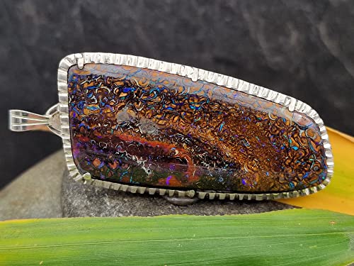 LeoLars-PABE Großer Boulder Opal Design Anhänger aus 925er Silber, Matrix Opal, tolles Muster, grün-blaues Opalfeuer, Opal 44.5 x 20.8mm, Unikat, Handarbeit