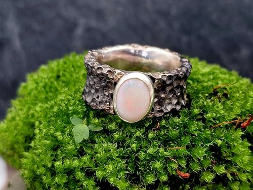 LeoLars-PABE Weißer Opal Design Ring, Gr.58-59, im Lava Style aus 925er Silber, natürlich, massiv, teilgeschwärzt, Unikat, Handarbeit