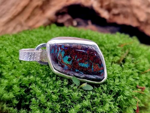 LeoLars-PABE Boulder Opal Anhänger aus 925er Silber mit herrlichen grünen Opalfeuer, 18x13,9mm, hendgefertigte Schlaufe, Unikat, Handarbeit